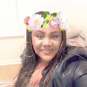 Meet your Posher, Ebony